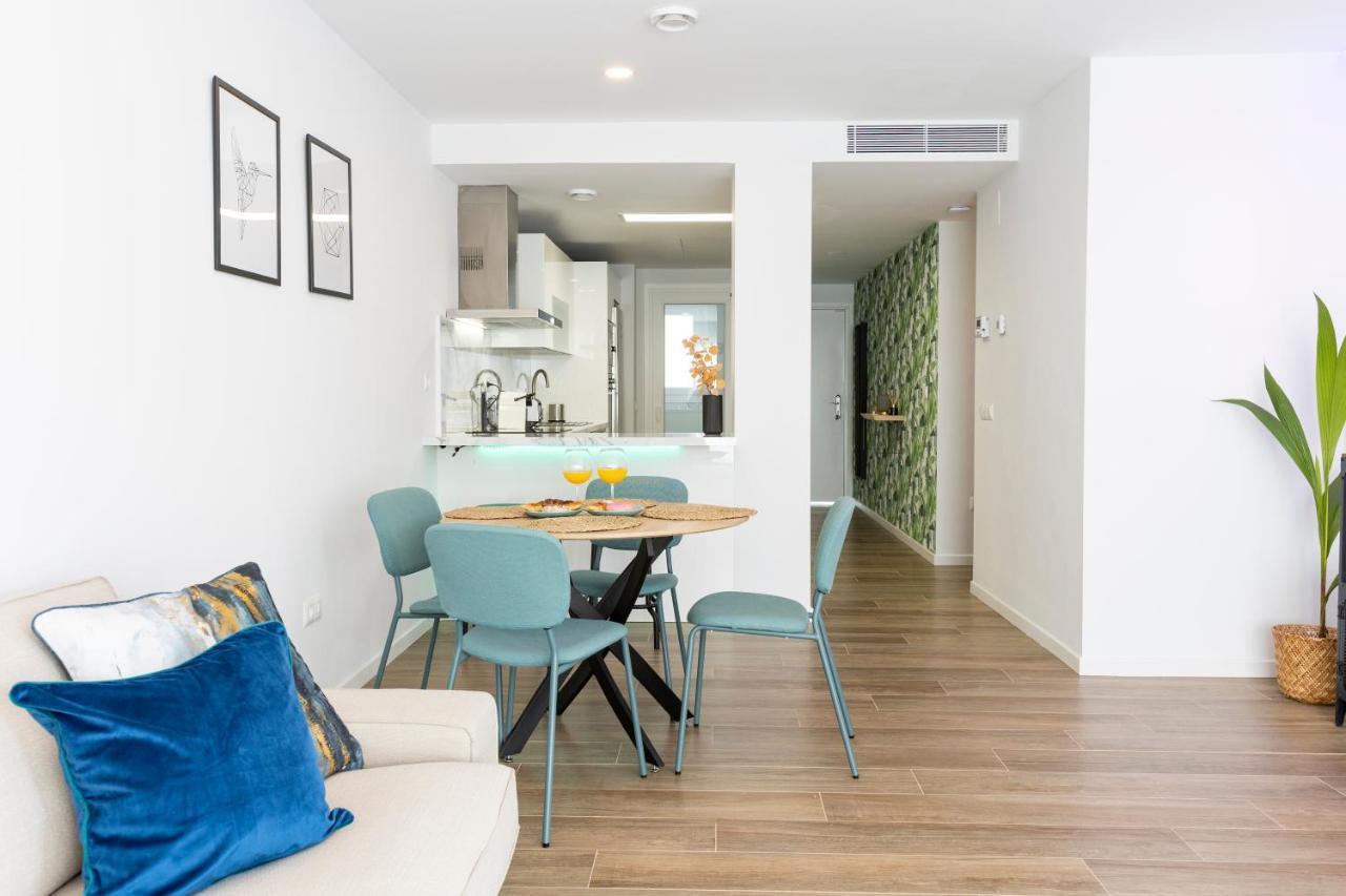 Fabuloso Apartamento Nuevo Con Parking Y Piscina Málaga Eksteriør bilde