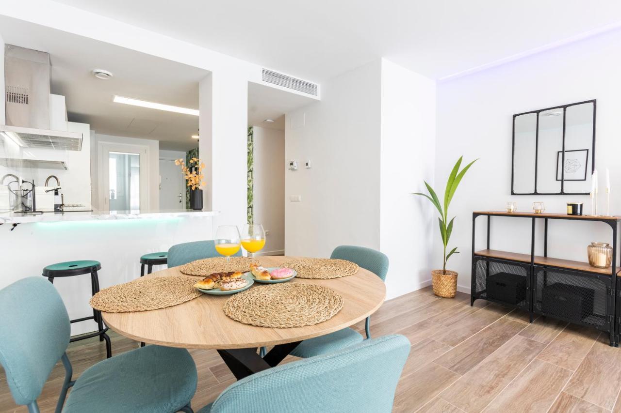 Fabuloso Apartamento Nuevo Con Parking Y Piscina Málaga Eksteriør bilde