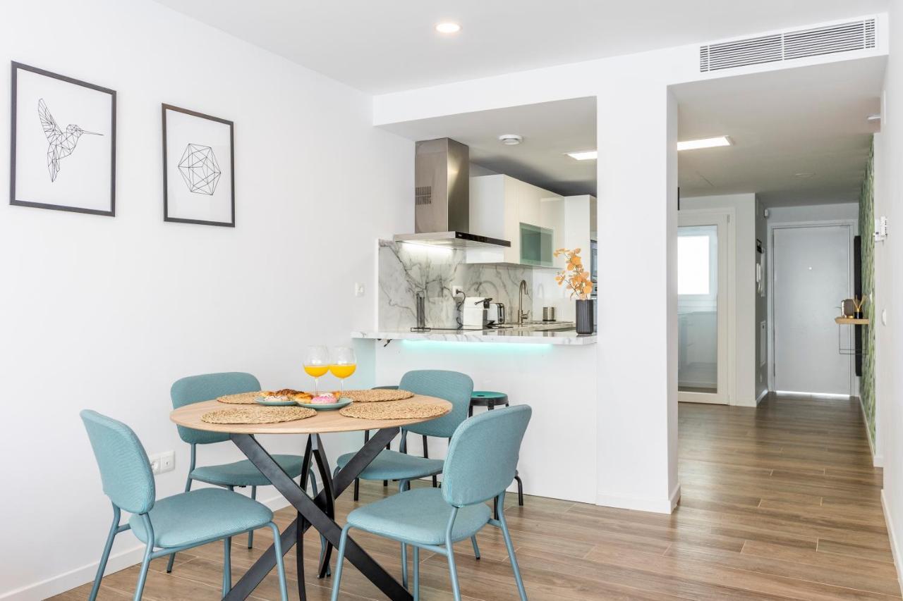 Fabuloso Apartamento Nuevo Con Parking Y Piscina Málaga Eksteriør bilde