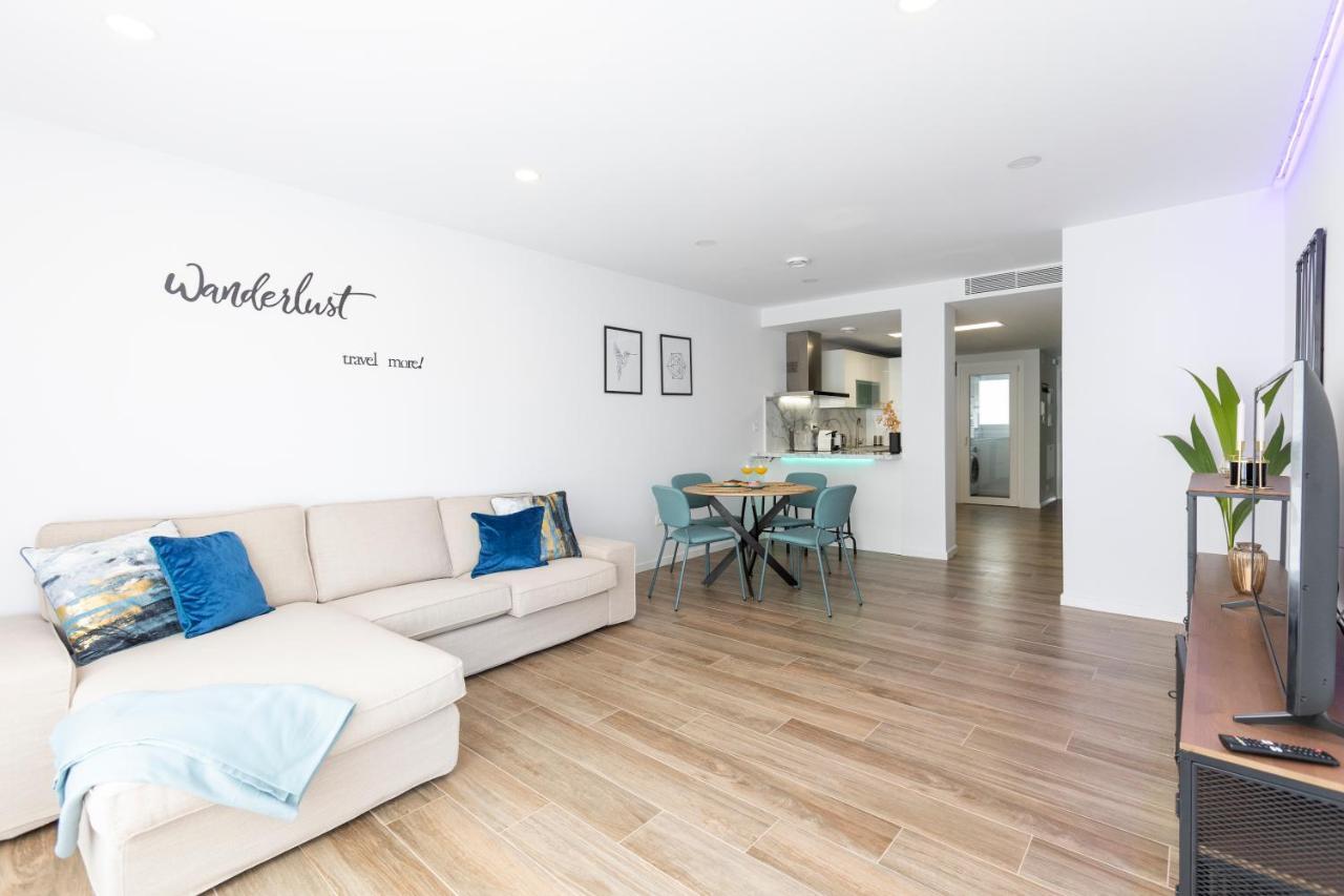 Fabuloso Apartamento Nuevo Con Parking Y Piscina Málaga Eksteriør bilde
