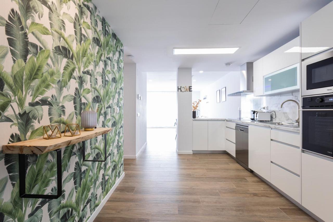 Fabuloso Apartamento Nuevo Con Parking Y Piscina Málaga Eksteriør bilde