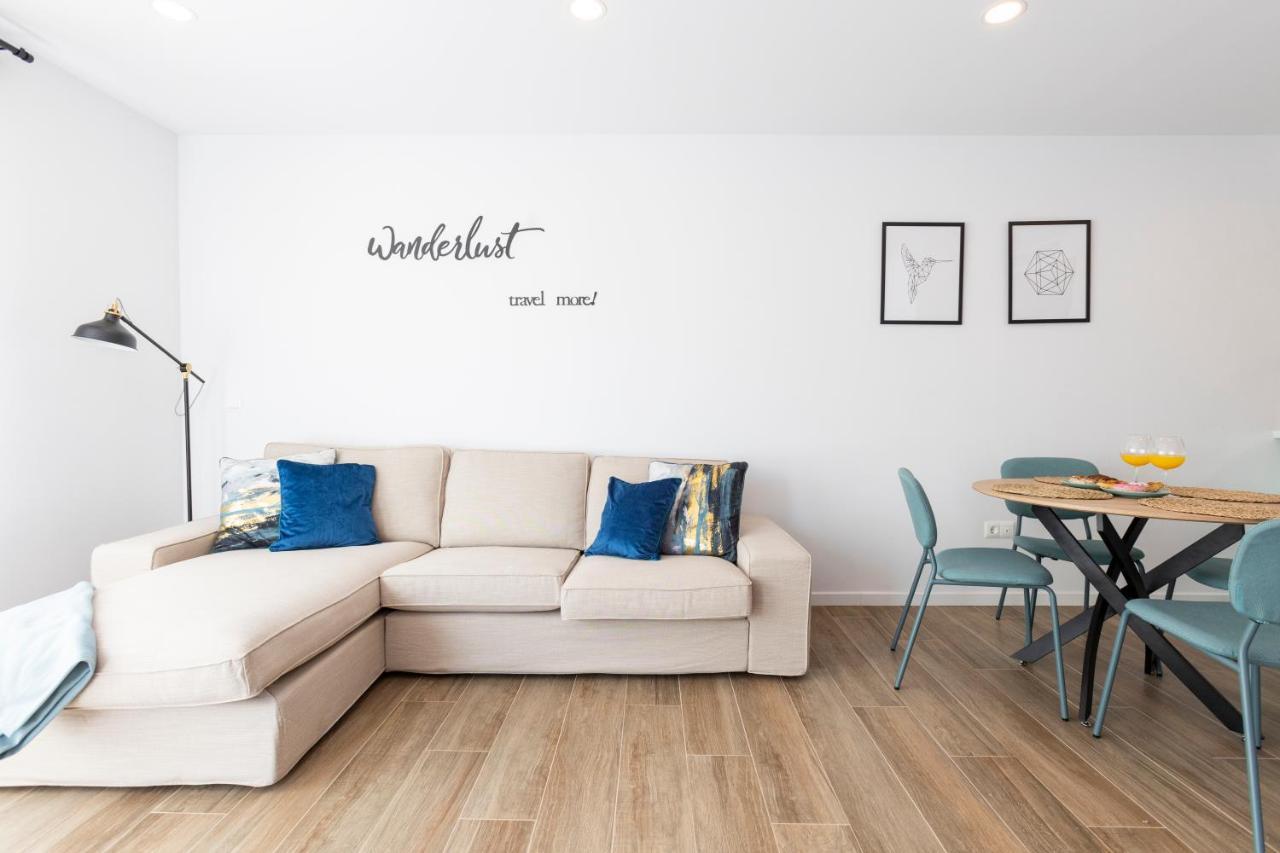 Fabuloso Apartamento Nuevo Con Parking Y Piscina Málaga Eksteriør bilde