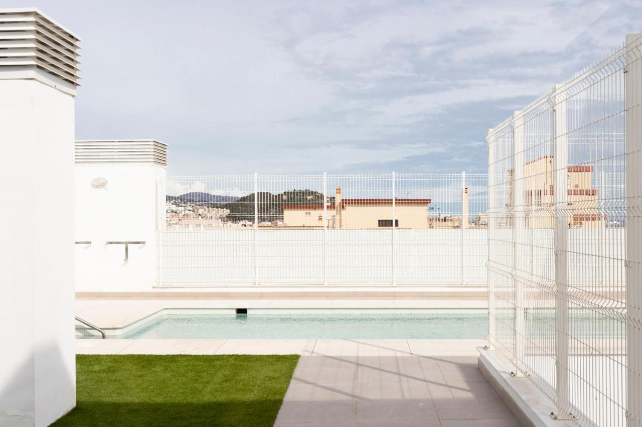 Fabuloso Apartamento Nuevo Con Parking Y Piscina Málaga Eksteriør bilde