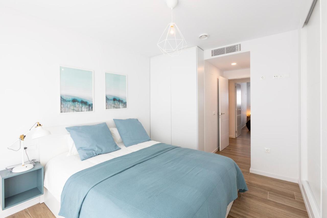 Fabuloso Apartamento Nuevo Con Parking Y Piscina Málaga Eksteriør bilde